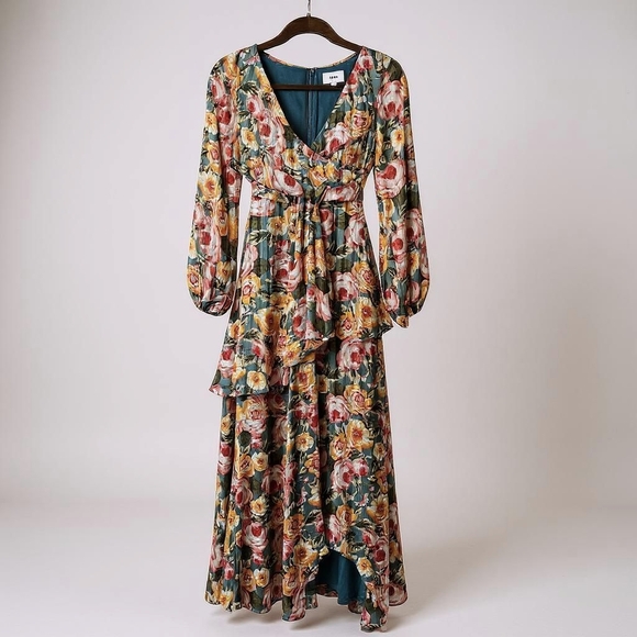 Olia Women’s Long Sleeve Chiffon Boho Floral Tiered Maxi Dress/Gown Size: S NWT - Picture 1 of 3